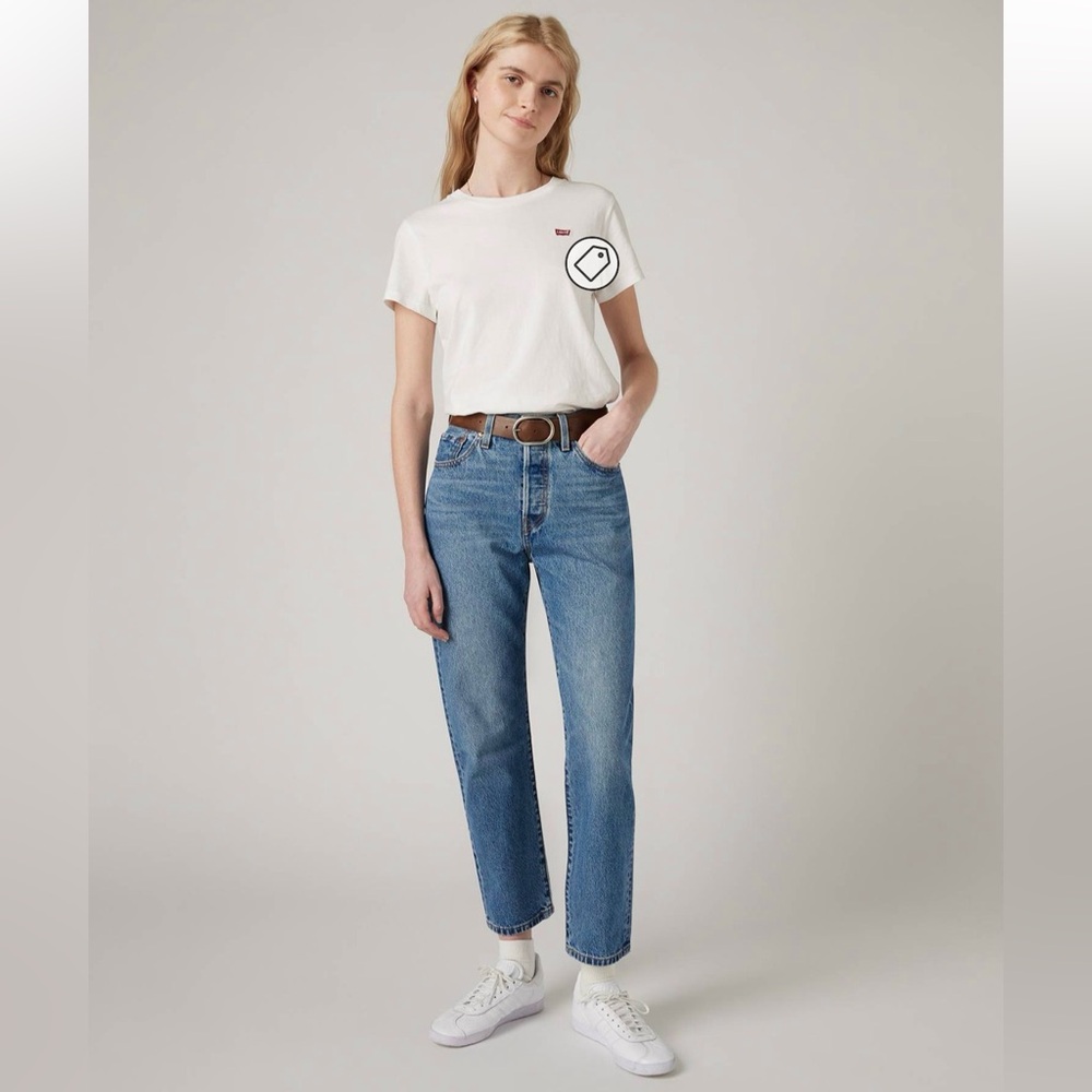 Levi's 501 ORIGINAL CROPPED WOMEN'S JEANS - Size 28 x 26